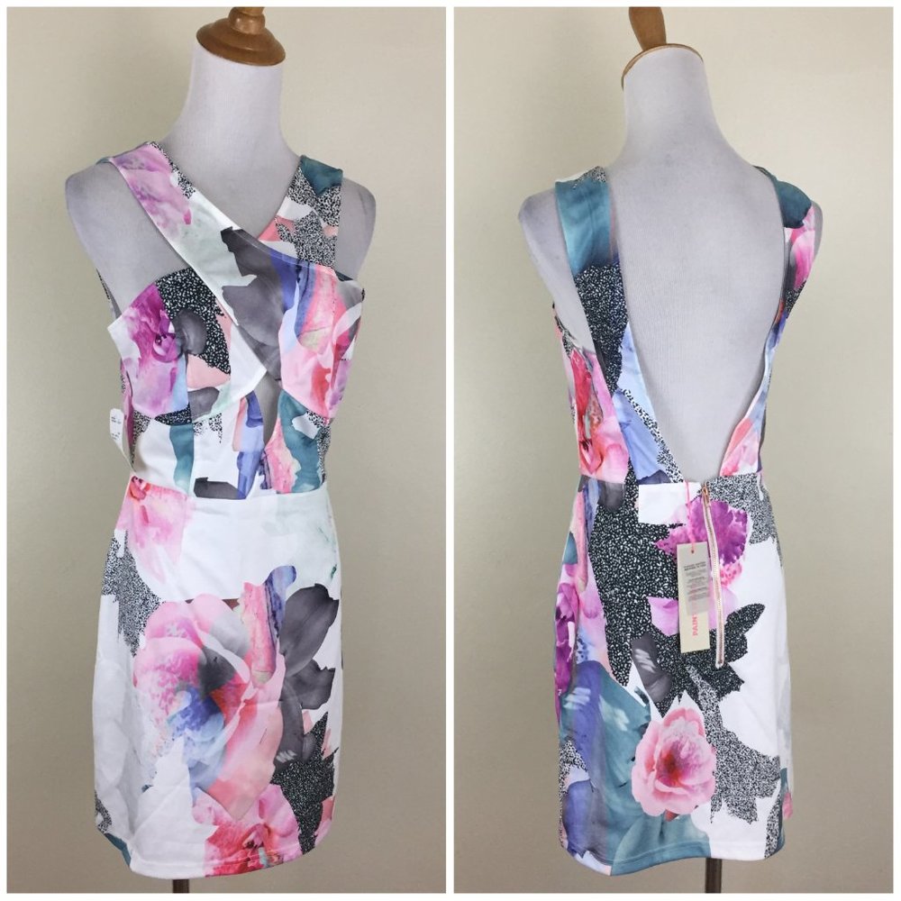 NWT PAINT IT RED White Multi Color Print Cut Out Open Back Halter Dress